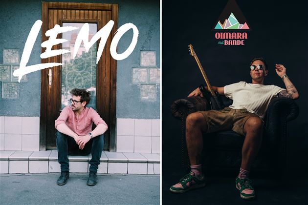 Zwei Künstlerporträts. Links sitzt ein Mann in einem rosa Hemd vor einer Wand, rechts posiert ein Mann in lässiger Kleidung auf einem Sofa mit einer Gitarre.