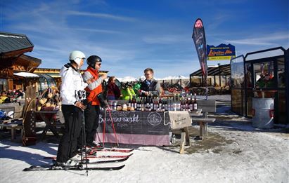 Höchster Bauernmarkt der Alpen |  Ski- und Weingenusswoche