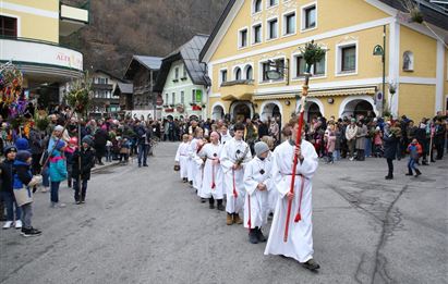 Palm blessing at the marketplace and festive church service