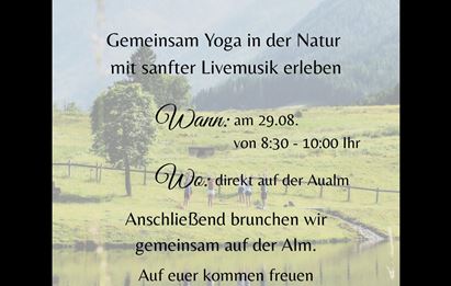 Yoga and sound at the Aualm