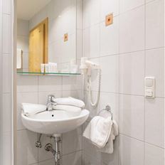 Triple room, shower or bath, toilet, balcony