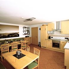 apartment/4 + more bedrooms/shower, WC