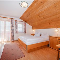 ap./combined living-bed-room/shower, WC