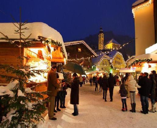 adventmarkt-grossarl-marktplatz (1)