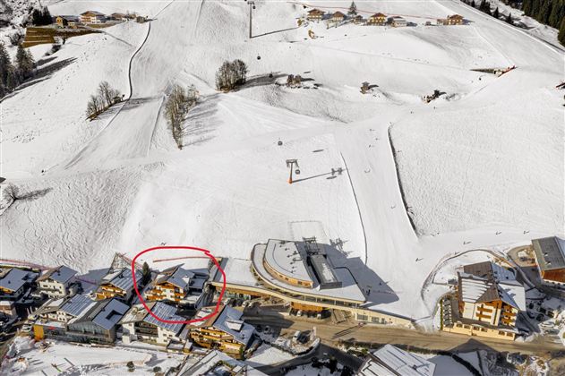 Die Lage der Appartements der Fam. Gruber direkt an der neuen 10er Kabinenbahn Kieserlbahn am Fuße des Ski- und Wandergebietes Großarltal.