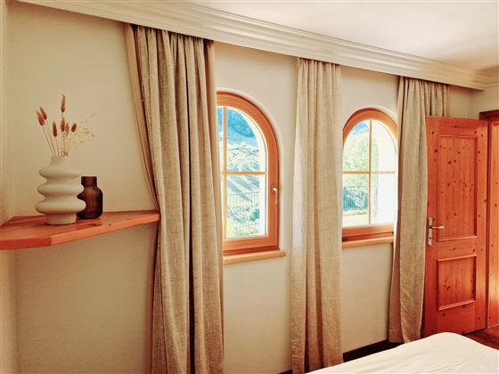 Schlafzimmer Appartement Schuhflicker