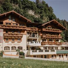 Hotel Kristall