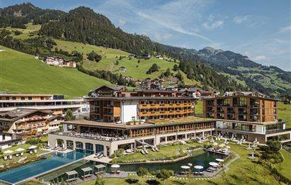 Hotel Nesslerhof_Außenansicht-sommer24