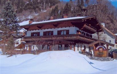 Kreuzberghof im Winter