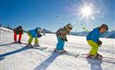 familien-skifahren-wintersport