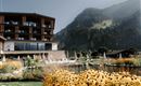 hotel nesslerhof-autumn-blumen-naturbadeteich