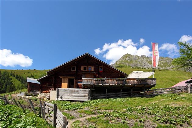 Draugsteinalm-Steinmannhütte