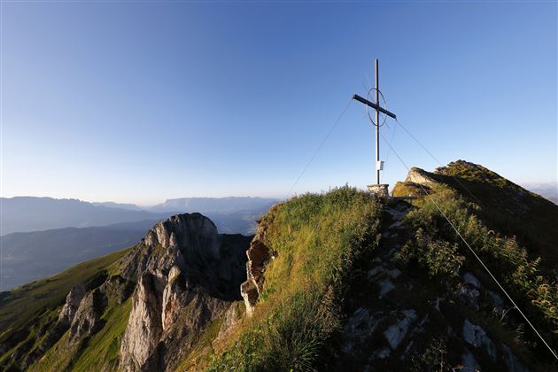 Höllwand Gipfelkreuz