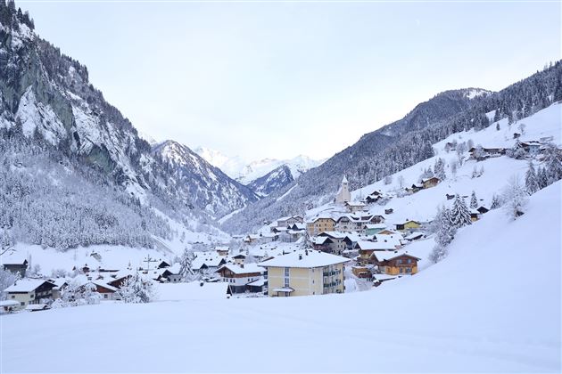 Hüttschlag im Winter