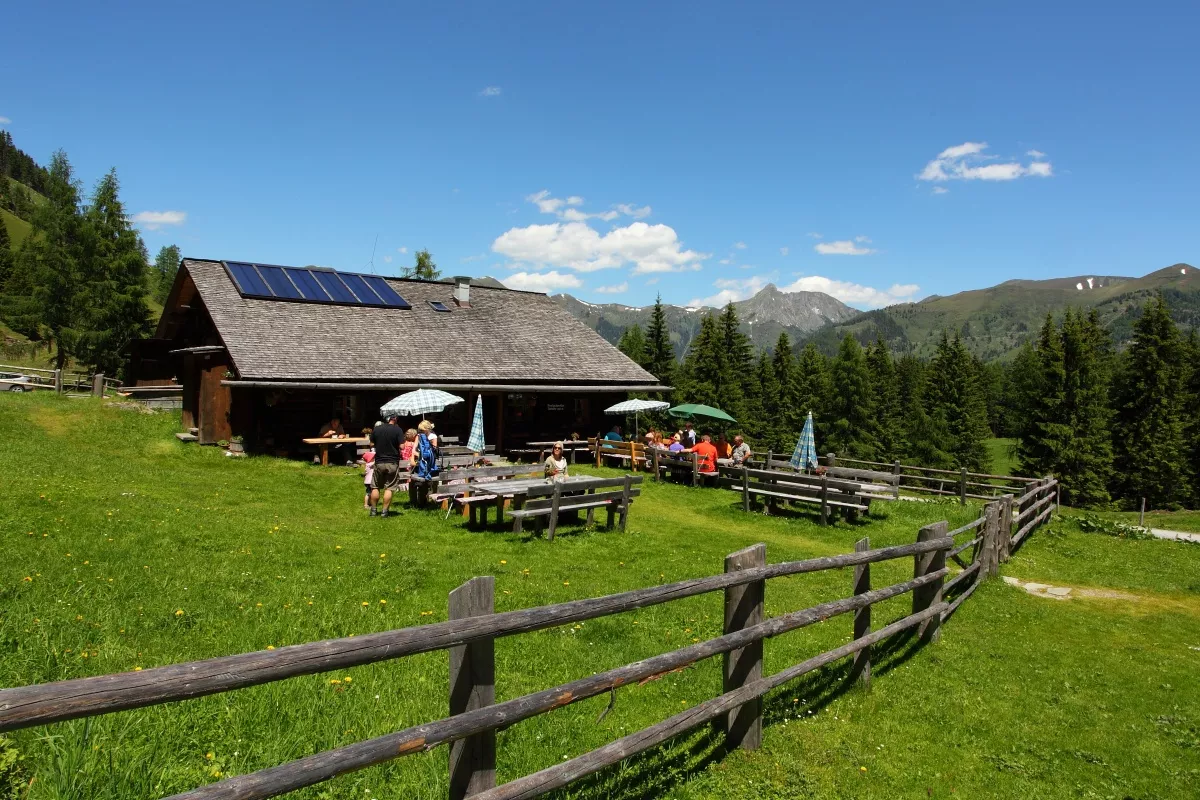 Hüttschlag: Hirschgrubenalm - Aschlreitalm - Modereggalm